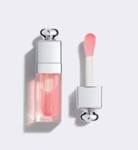 11 cosas que no pueden faltar en tu wishlist de Navidad Dior Lip Glow Oil