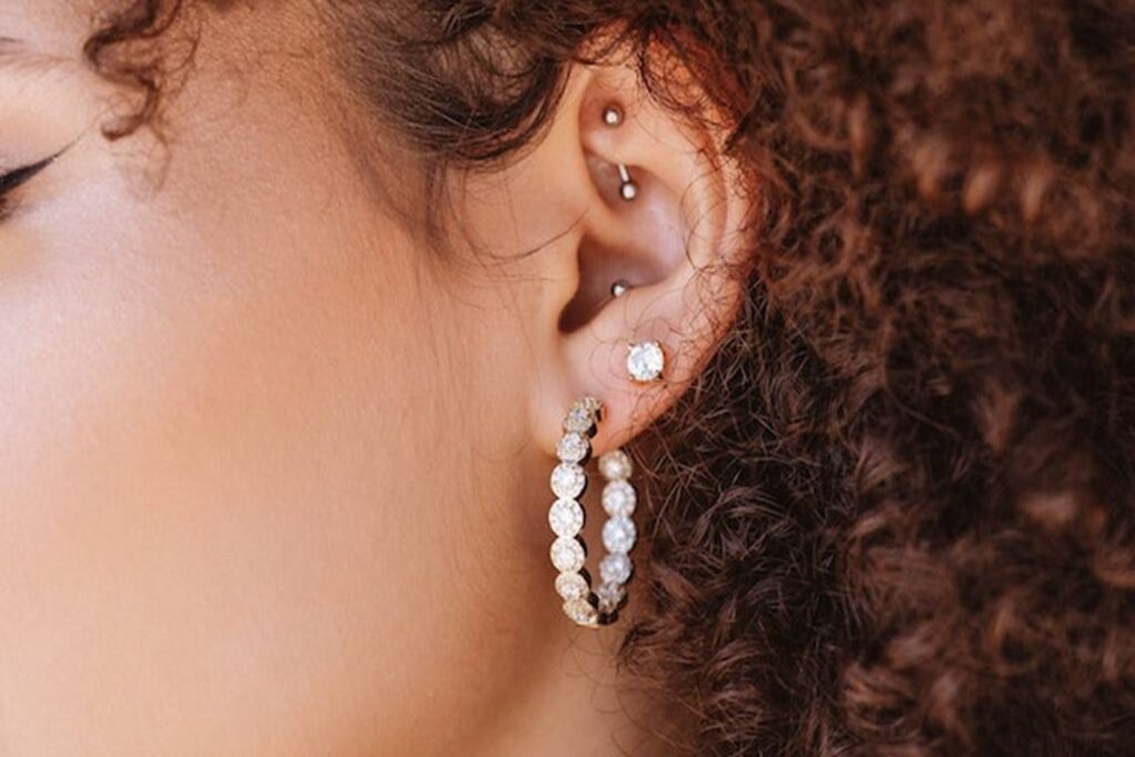 Secretos para mantener tu piercing impecable: Cómo cuidar y proteger tu nueva joya Pircing