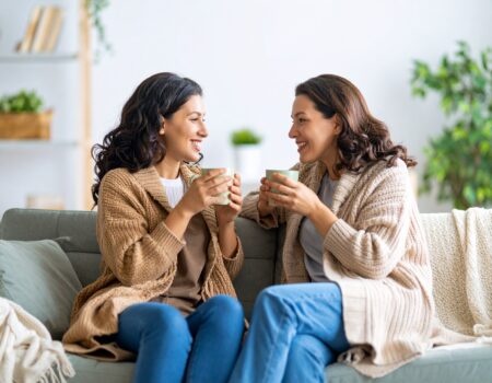 No necesitas un jugo verde, necesitas que alguien te escuche: el nuevo autocuidado sí es emocional.