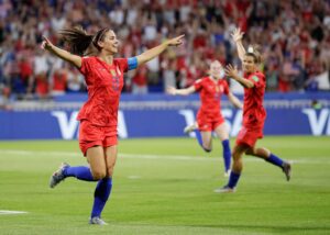 Ligas femeninas rompiendo barreras: cómo el deporte femenino facturará más de 2 mil millones en 2025